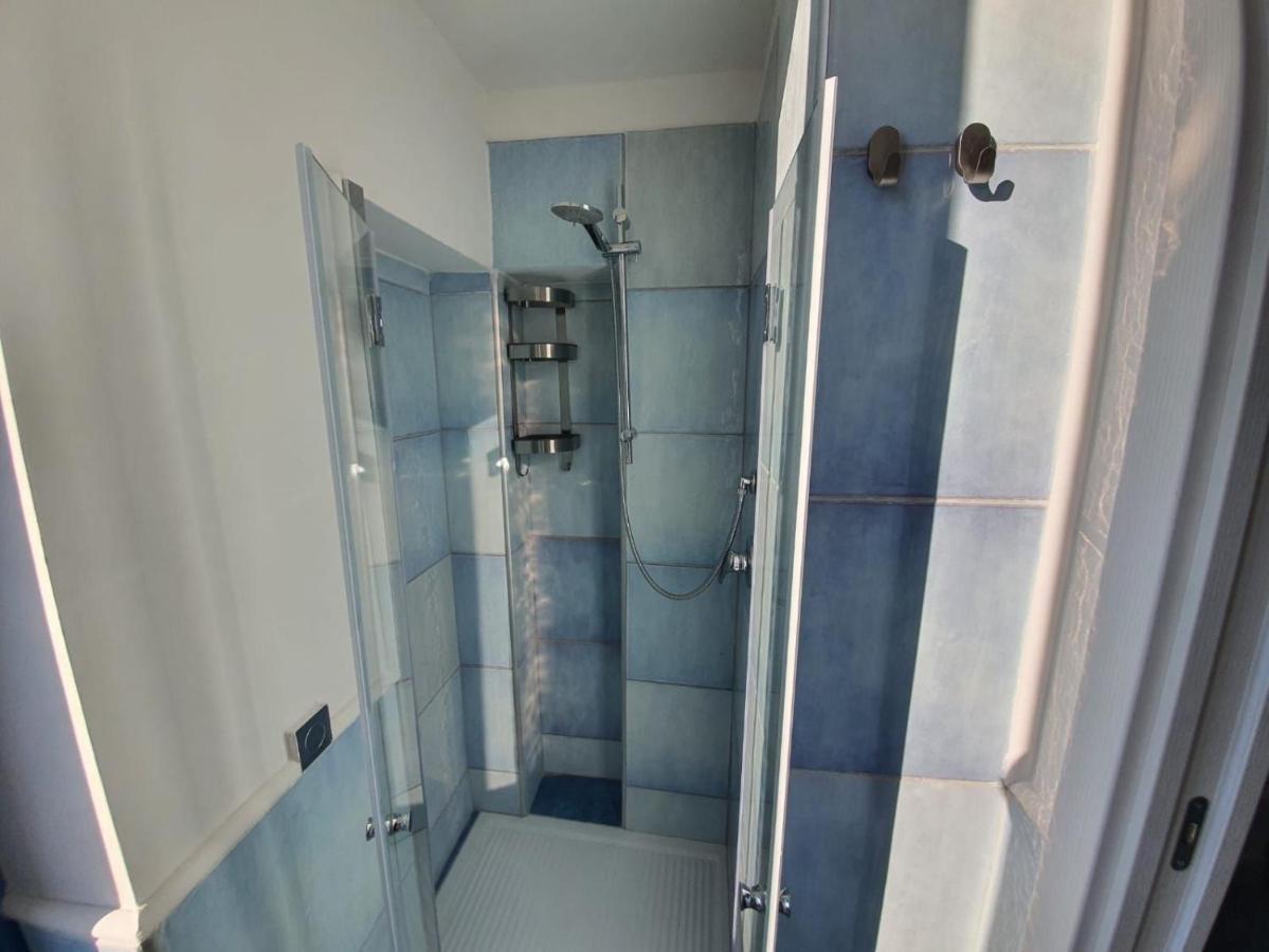 B&B Acquamarine Салерно Екстериор снимка
